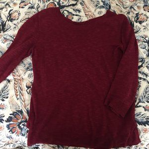 Red gap sweater